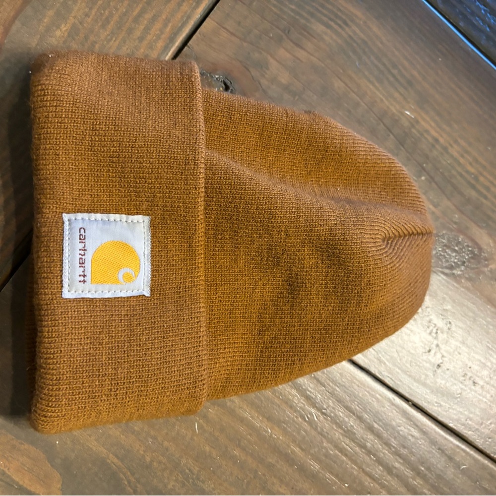 Carhart hat.  Brown. Excellent condition